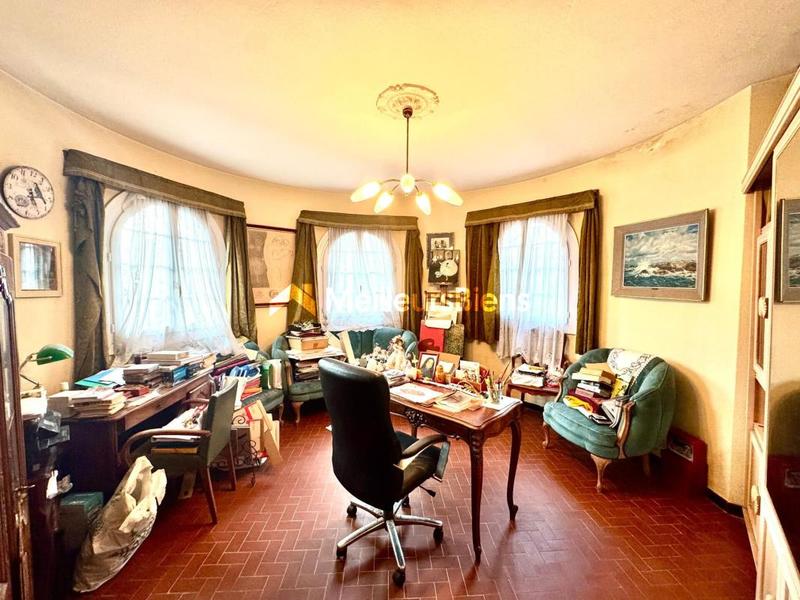 Maison - 185 m² - 7 pièces