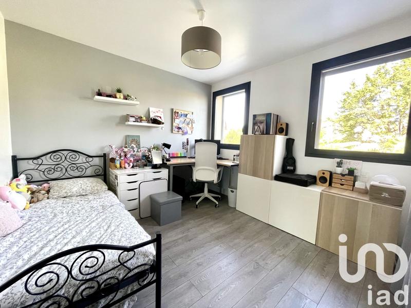 Maison - 145 m² - 6 pièces