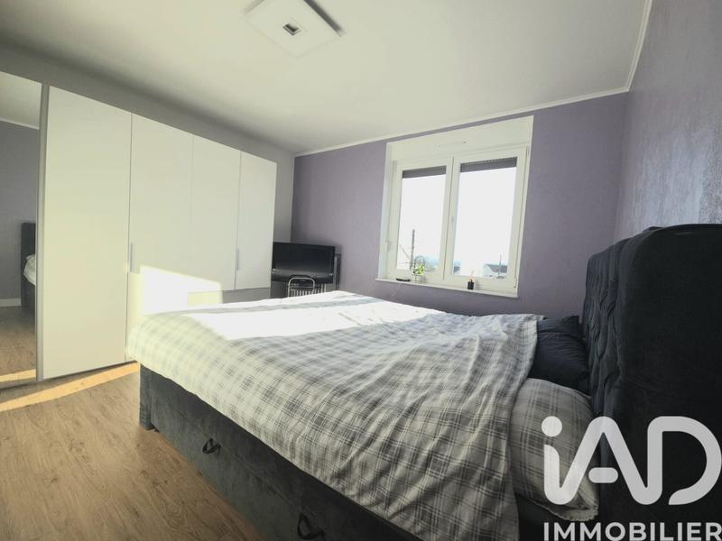 Appartement - 104 m² - 4 pièces