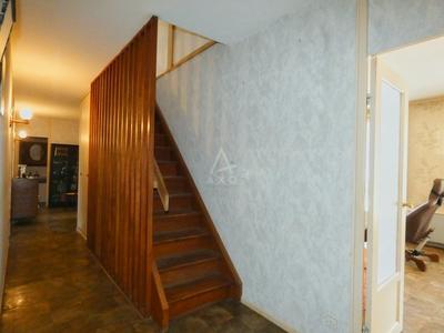 Maison - 175 m² - 8 pièces