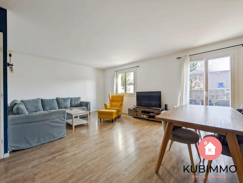 Maison - 84 m² - 4 pièces