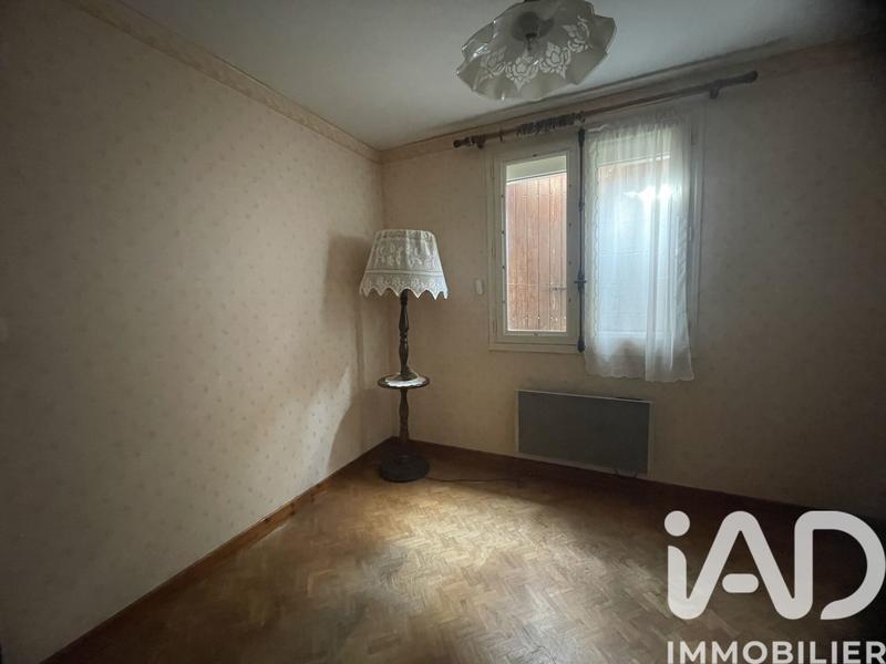 Maison - 77 m² - 9 pièces