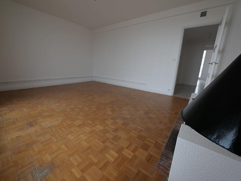 Appartement - 81 m² - 3 pièces