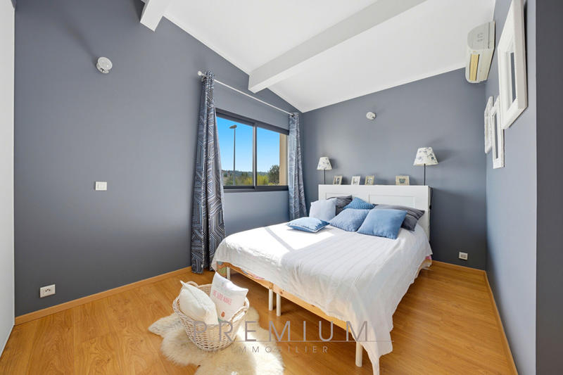 Maison d'architecte - 170 m² - 4 pièces