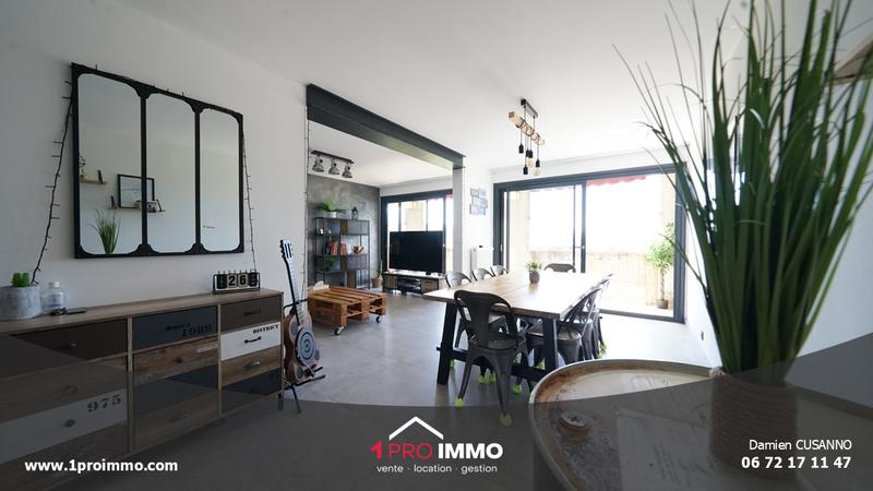 Appartement - 111 m² - 4 pièces