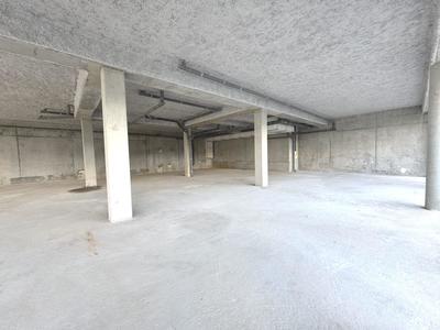 Local commercial - 327 m²