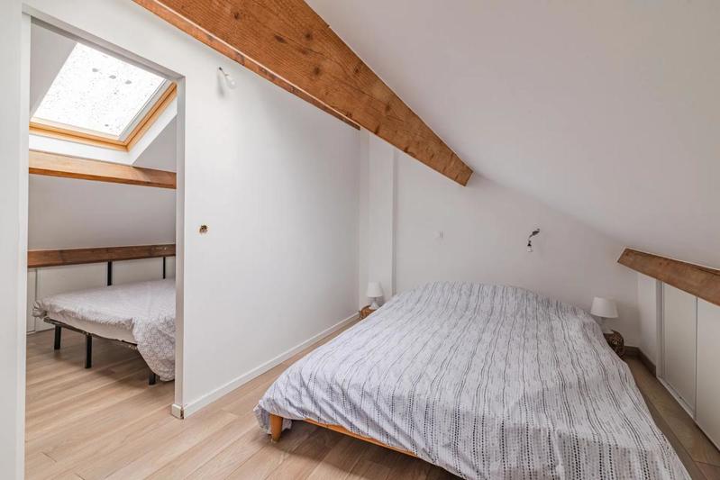 Maison - 95 m² - 5 pièces