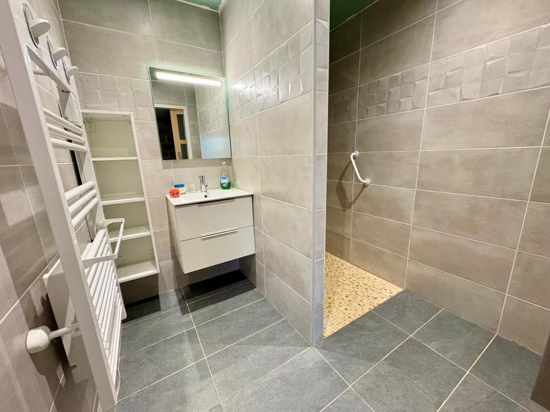 Maison en pierre - 95 m² - 4 pièces