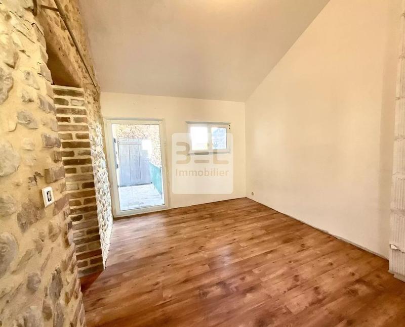 Maison de village - 80 m² - 4 pièces