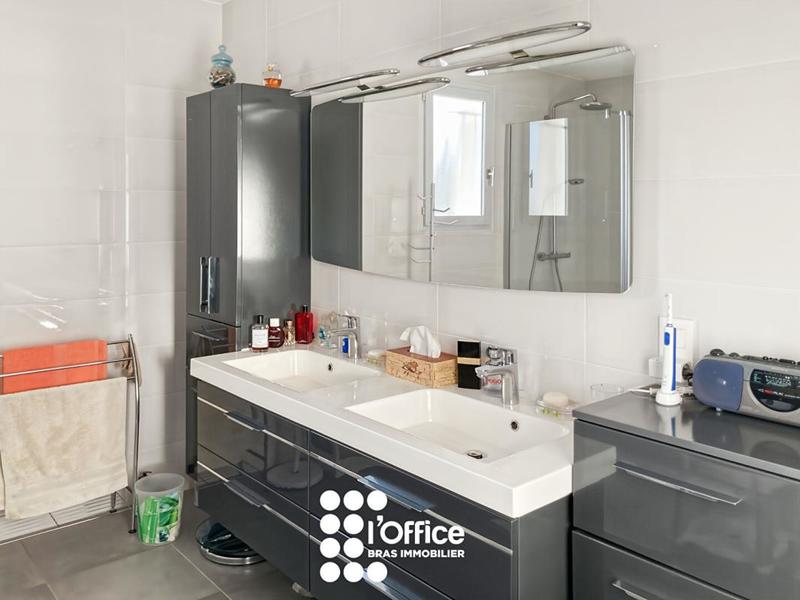 Maison - 153 m² - 4 pièces