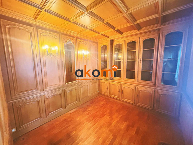 Maison - 86 m² - 5 pièces