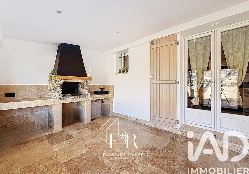 Maison - 90 m² - 3 pièces