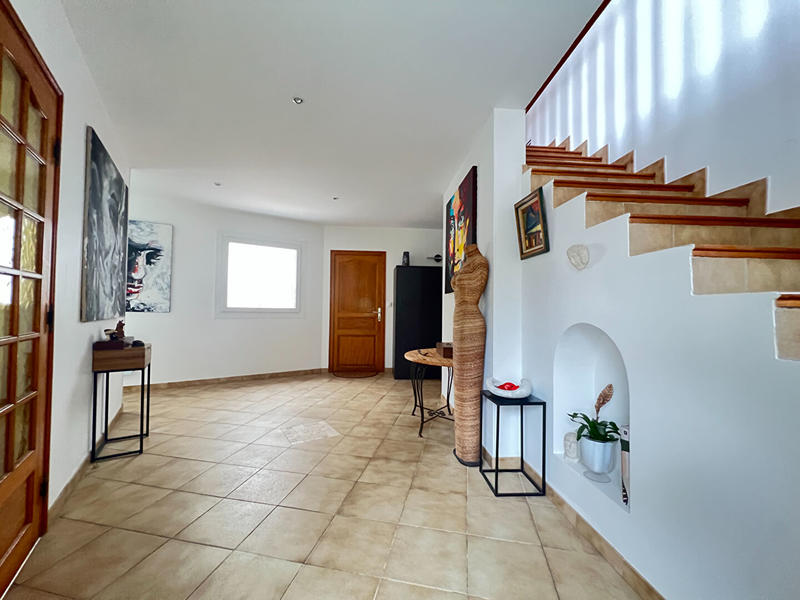 Maison - 228 m² - 7 pièces