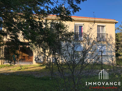 Maison - 170 m² - 7 pièces