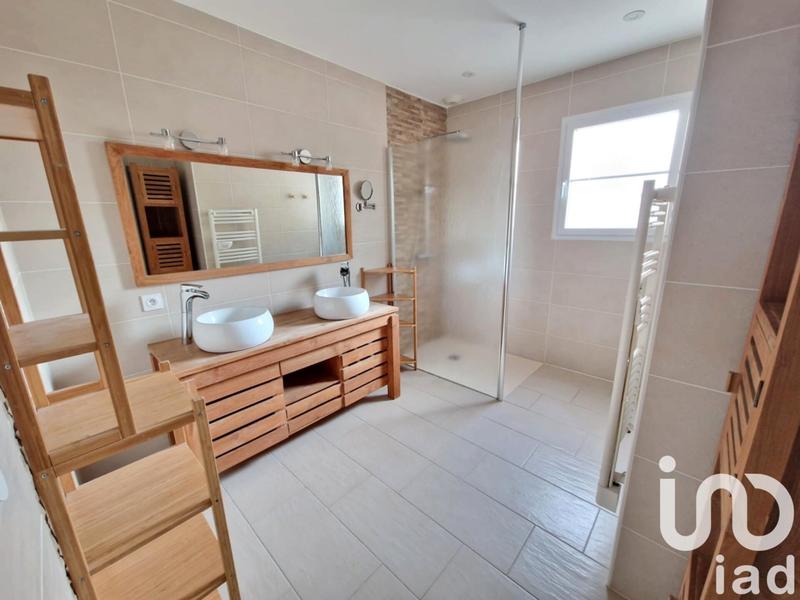 Maison - 160 m² - 8 pièces