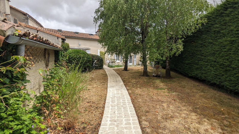 Maison - 150 m² - 4 pièces