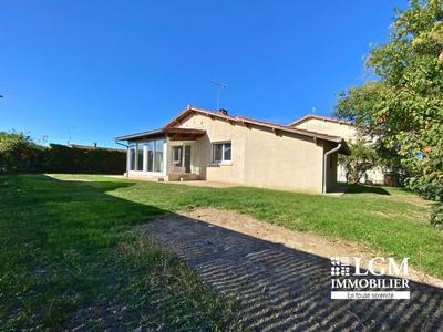 Maison - 80 m² - 4 pièces