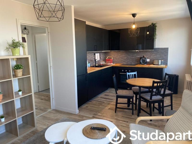 Appartement - 70 m² - 4 pièces