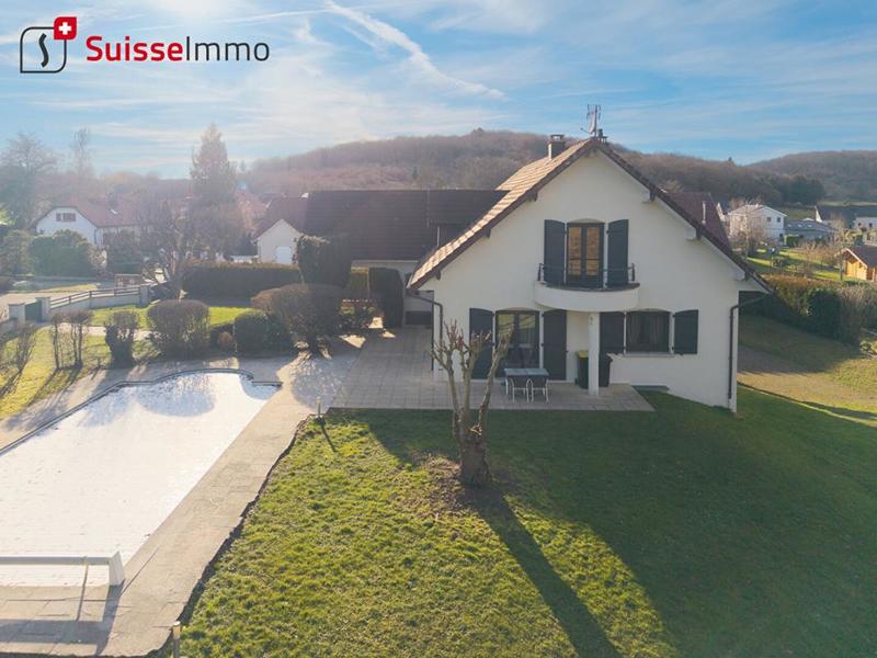 Maison - 182 m² - 5 pièces