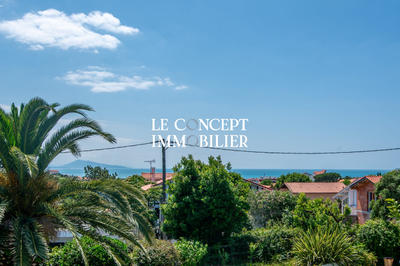 Maison - 198 m² - 7 pièces