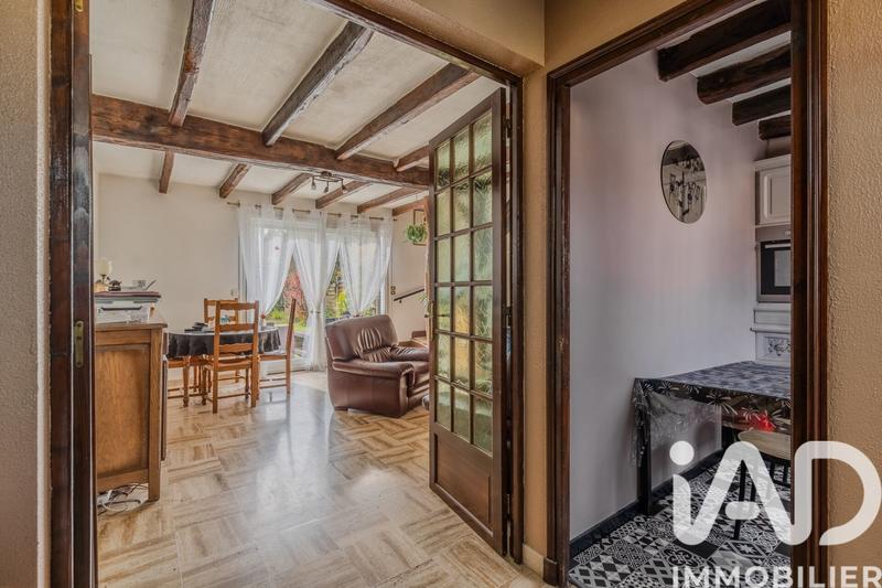 Maison - 99 m² - 5 pièces