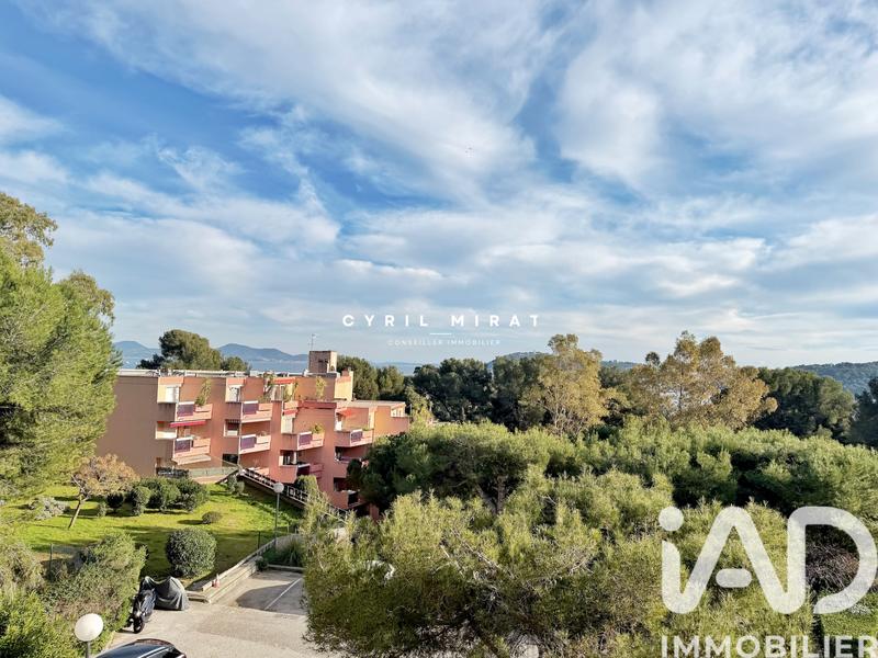 Appartement - 77 m² - 4 pièces