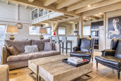 Châlet - 184 m² - 8 pièces