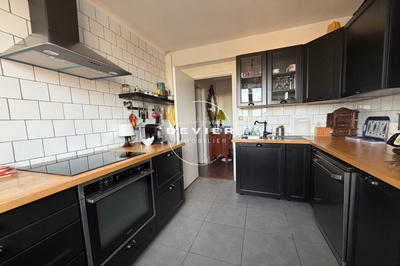 Appartement - 88 m² - 4 pièces