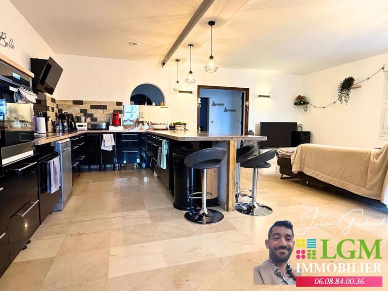 Maison - 170 m² - 4 pièces