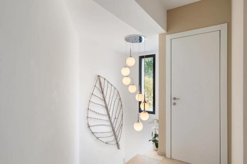 Villa - 222 m² - 9 pièces