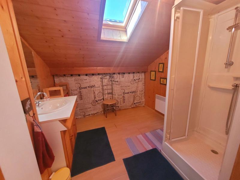 Maison traditionnelle - 224 m² - 10 pièces