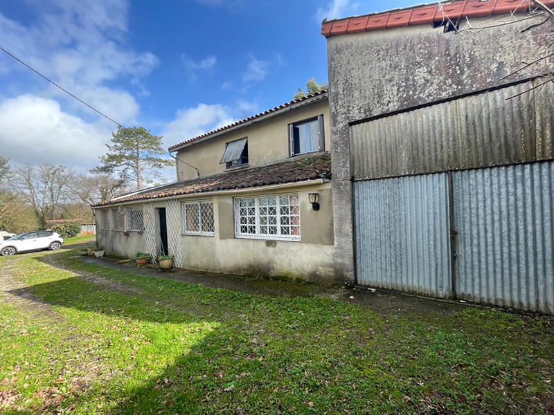 Maison - 121 m² - 4 pièces