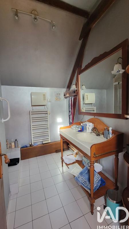 Maison - 227 m² - 6 pièces