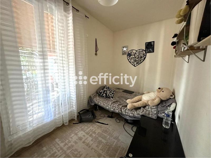 Immeuble - 203 m² - 10 pièces