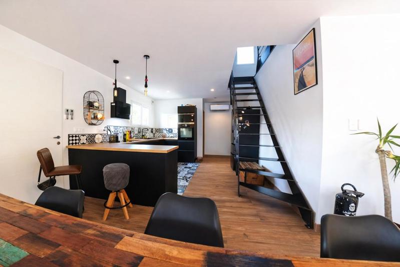 Maison - 127 m² - 6 pièces