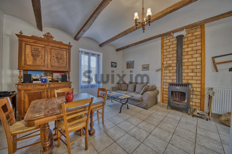 Maison de village - 82 m² - 4 pièces