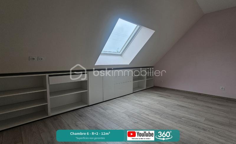 Maison traditionnelle - 170 m² - 8 pièces