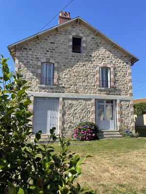 Maison - 157 m² - 5 pièces