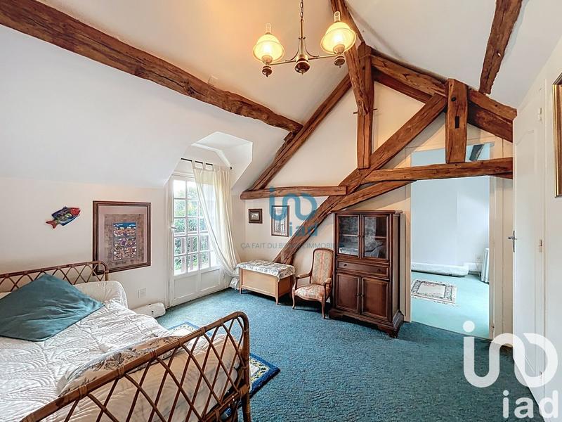 Maison - 170 m² - 8 pièces