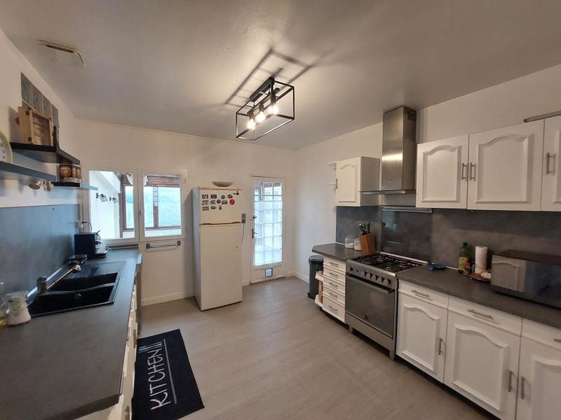 Maison - 103 m² - 5 pièces