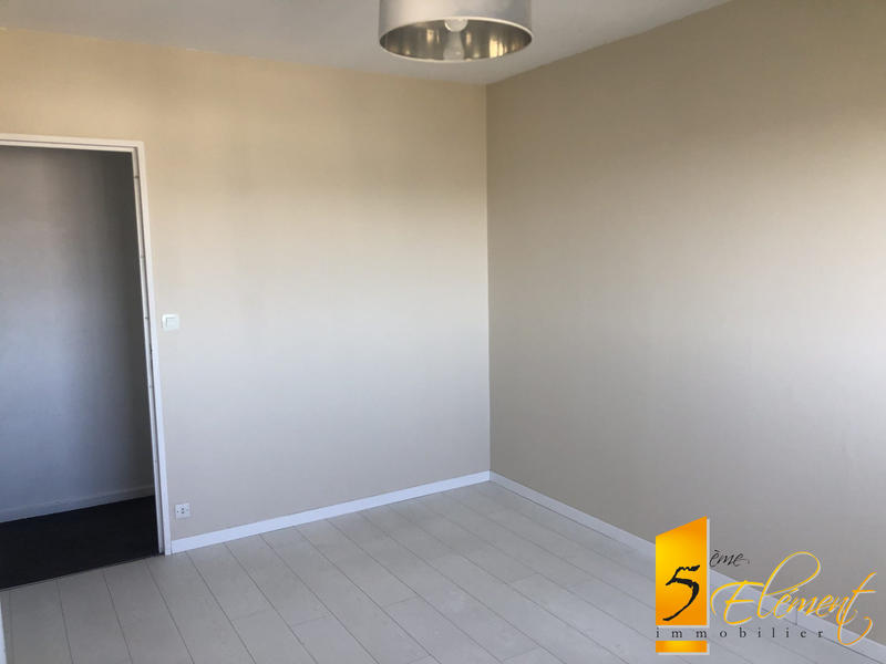 Appartement - 119 m² - 5 pièces