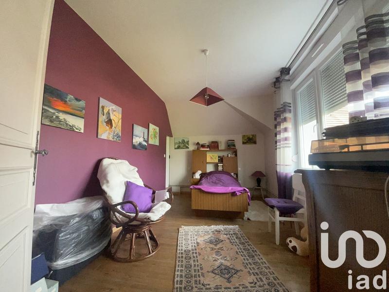 Maison - 180 m² - 11 pièces