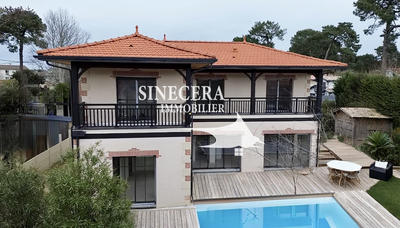 Maison - 172 m² - 6 pièces