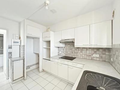 Appartement - 88 m² - 5 pièces