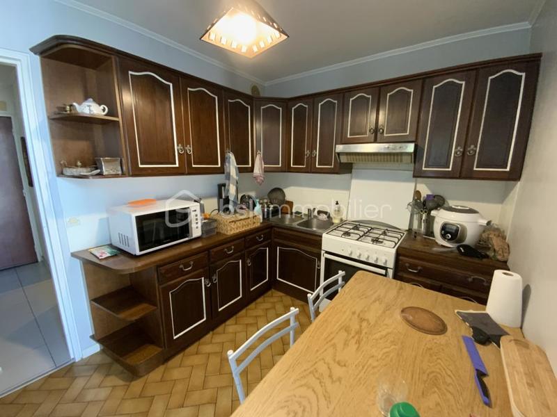 Appartement - 93 m² - 4 pièces