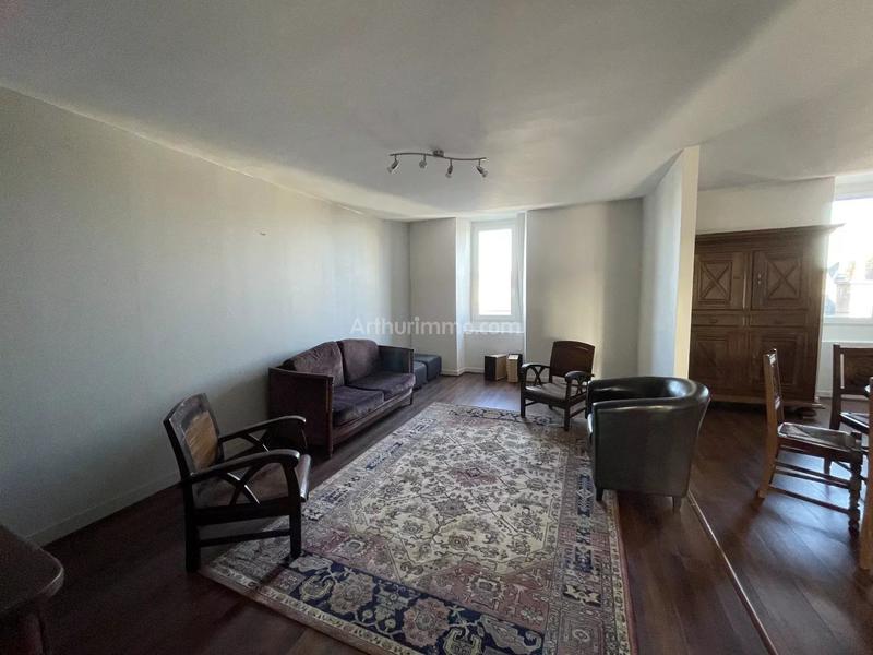 Appartement - 111 m² - 5 pièces