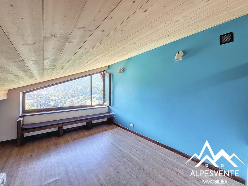 Appartement - 83 m² - 4 pièces