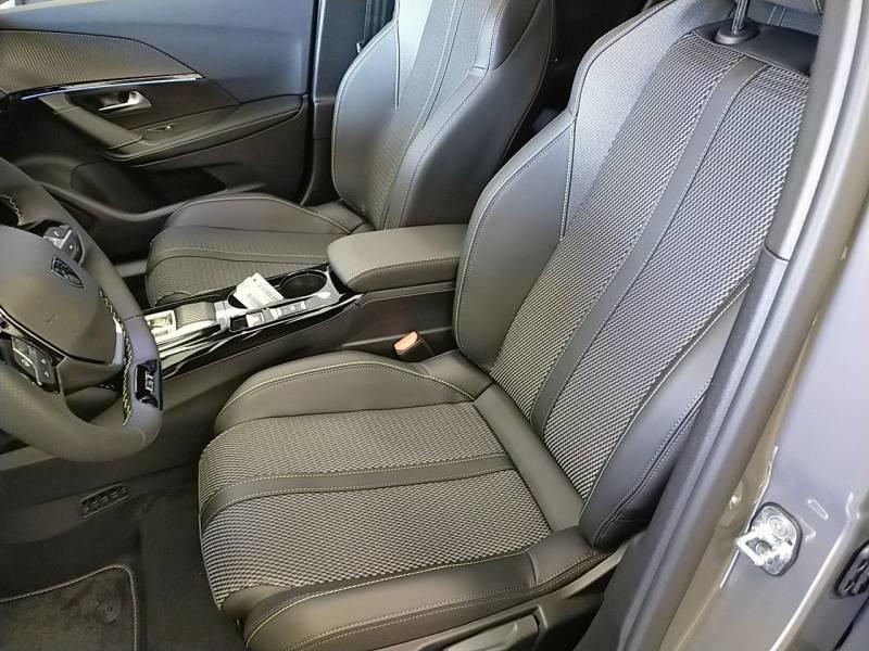 Peugeot 2008 Electrique 54 kWh 156 ch Gt