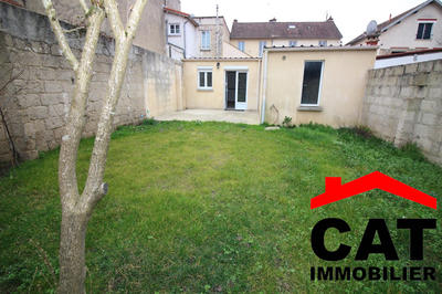 Maison ancienne - 95 m² - 5 pièces