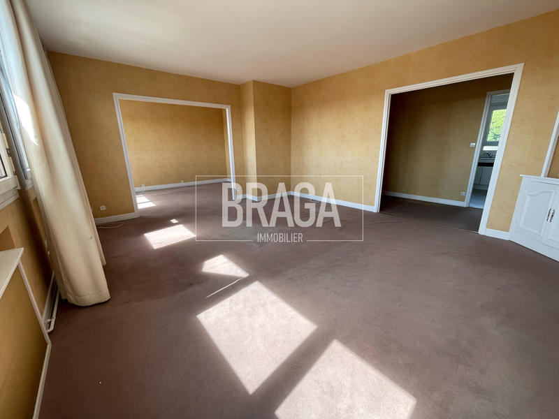Appartement - 105 m² - 6 pièces